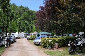 Le camping de Villecomtal. Que du bonheur pour les vieux campeurs