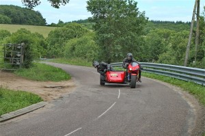 Par 2 fois dans la première montée en course, j'ai regardé à droite croyant l'avoir perdu.